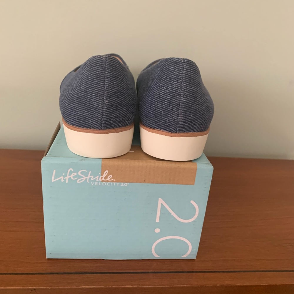 LifeStride Velocity Denim Shoes - Picture 4 of 6